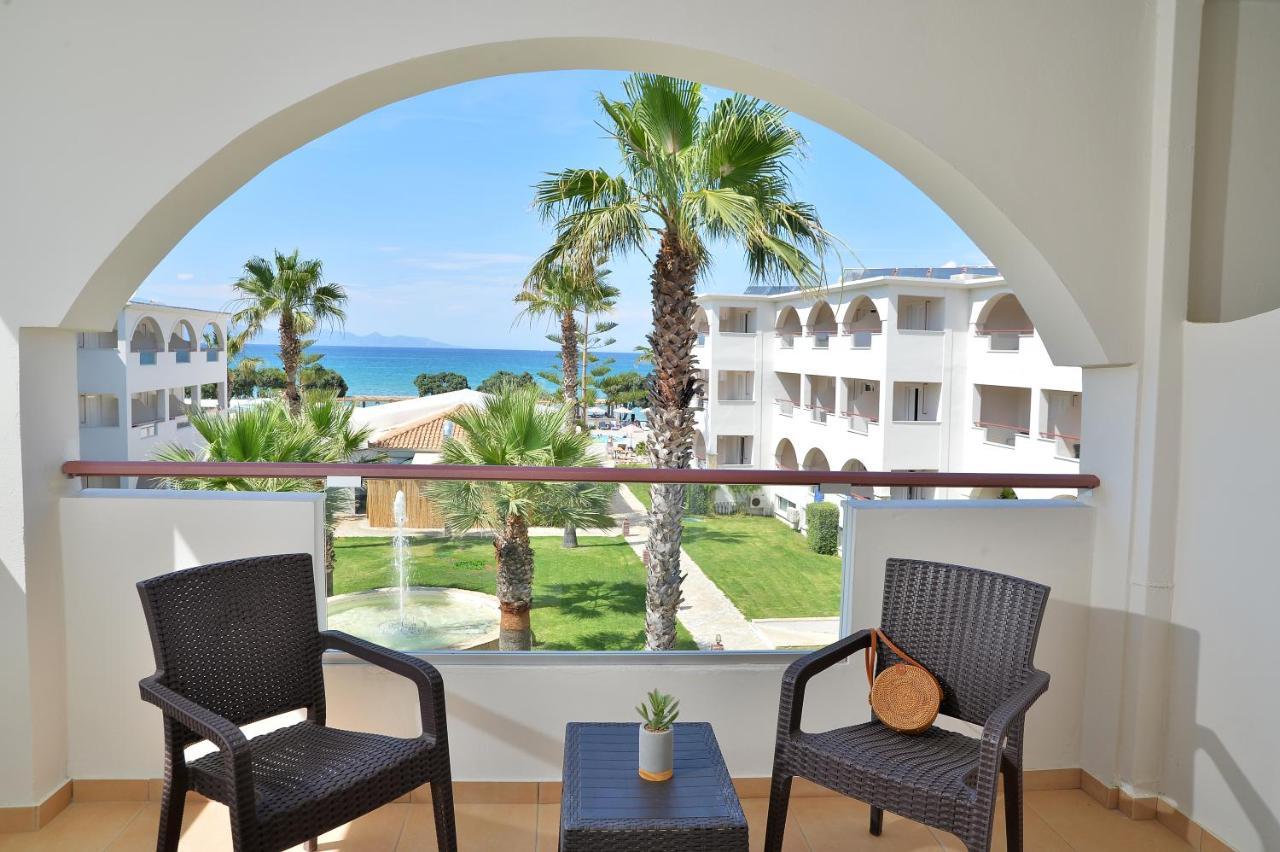 Alykanas Beach Grand Hotel By Zante Plaza エクステリア 写真